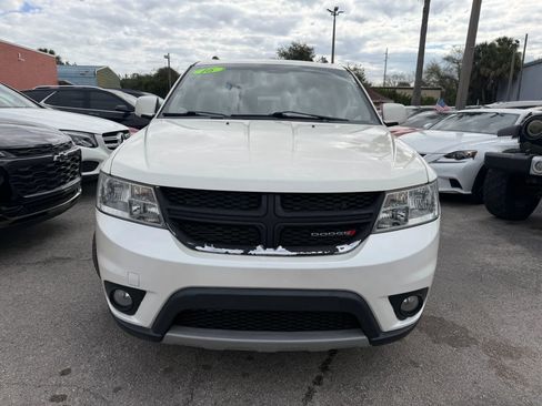 Used 2016 Dodge Journey SXT w/ Comfort/Convenience Group image 2