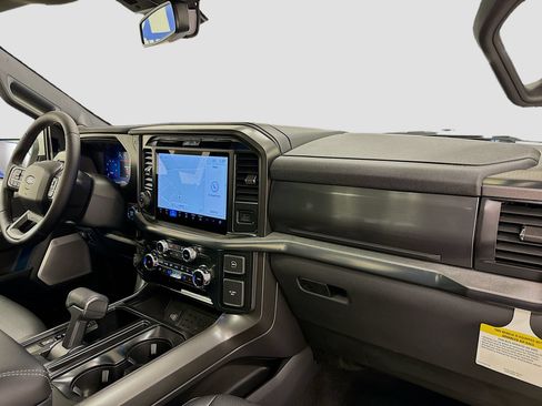 Used 2025 Ford F150 Lariat w/ Equipment Group 502A High AWD/4WD image 30