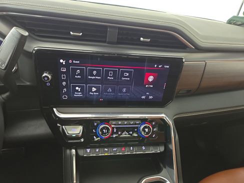 Used 2024 GMC Sierra 3500 Denali Ultimate image 24