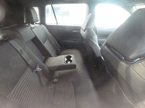 Used 2024 Toyota Corolla Cross AWD Hybrid w/ Convenience Package image 20