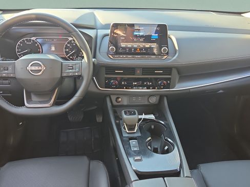 Certified 2026 Nissan Rogue SV w/ SV Premium Package FWD image 12