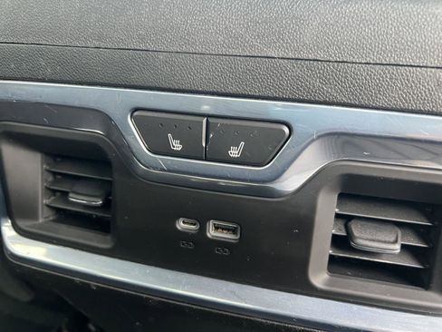 Certified 2022 Chevrolet Silverado 1500 LTZ w/ LTZ Premium Package image 29