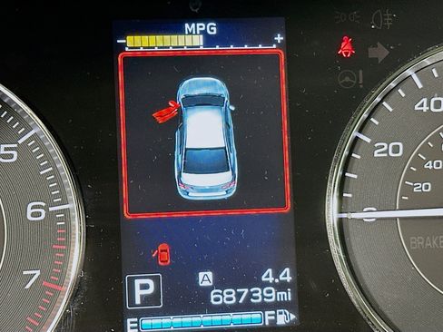 Used 2019 Subaru Impreza 2.0i Limited w/ Popular Package #2 image 17