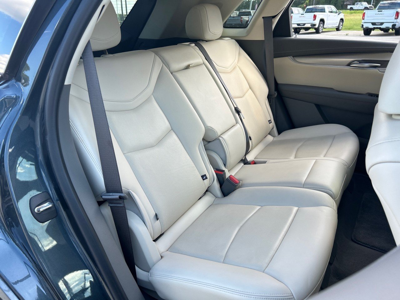 Used 2021 Cadillac XT5 Premium Luxury FWD image 20