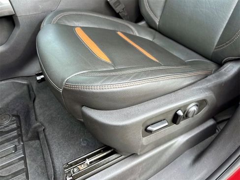 Used 2019 GMC Sierra 1500 AT4 w/ AT4 Premium Package image 18