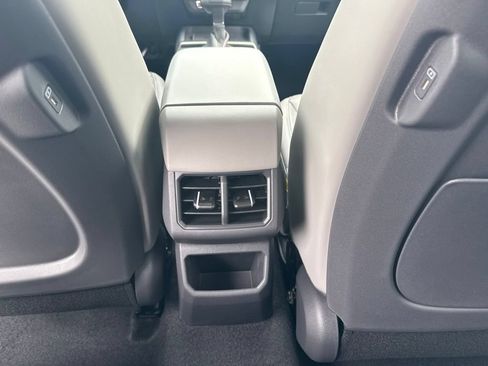 New 2027 Kia Seltos EX AWD/4WD image 16