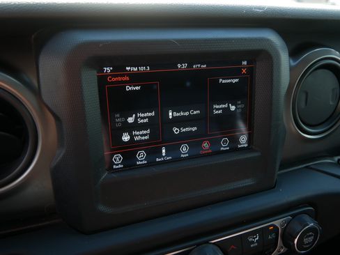 Used 2019 Jeep Wrangler Unlimited Sport S AWD/4WD image 29