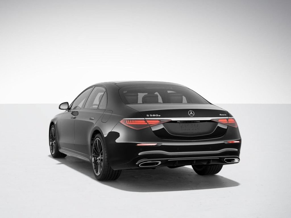 Used 2025 Mercedes-Benz S 580e 4MATIC Sedan image 27