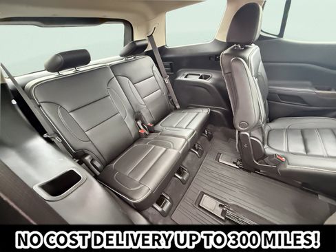 Used 2021 GMC Acadia Denali w/ Denali Technology Package AWD/4WD image 16