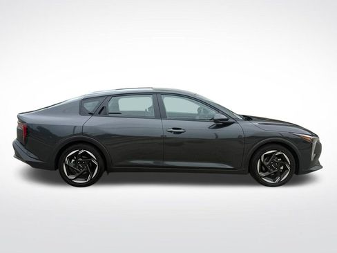 Used 2025 Kia K4 EX FWD image 2