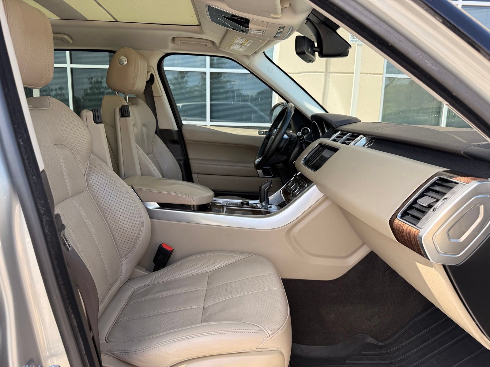 Used 2014 Land Rover Range Rover Sport Supercharged AWD/4WD image 36