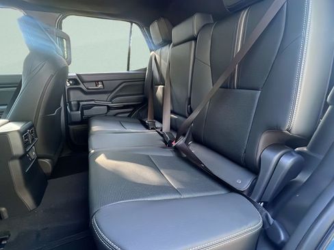 New 2026 Toyota 4Runner Limited AWD/4WD image 9