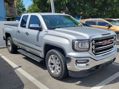Used 2017 GMC Sierra 1500 SLT w/ SLT Premium Package