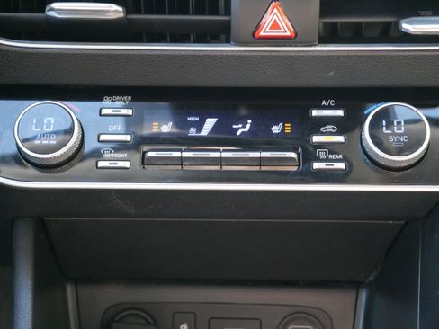 Used 2022 Hyundai Sonata SEL image 18