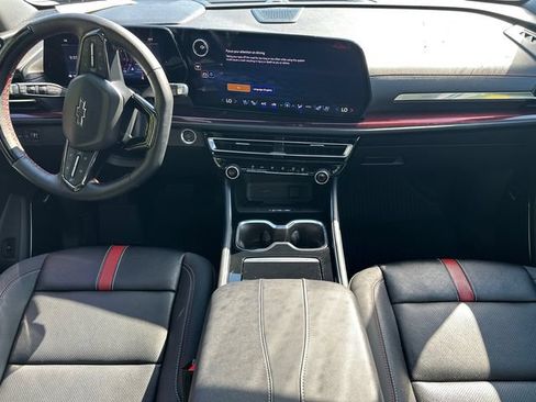 Certified 2026 Chevrolet Traverse RS w/ LPO, Floor Liner Package AWD/4WD image 22