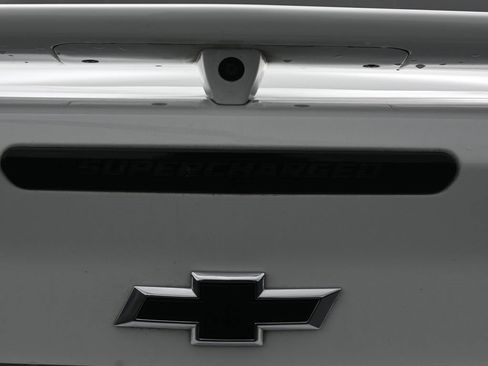 Used 2019 Chevrolet Camaro ZL1 image 11