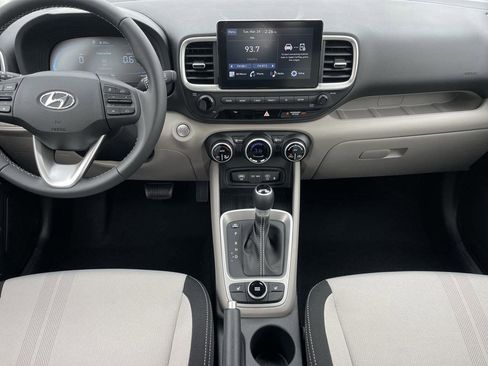 New 2026 Hyundai Venue SEL image 26