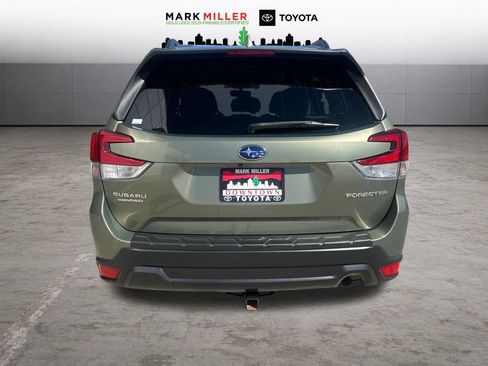 Used 2021 Subaru Forester Premium w/ Popular Package #1 AWD/4WD image 4
