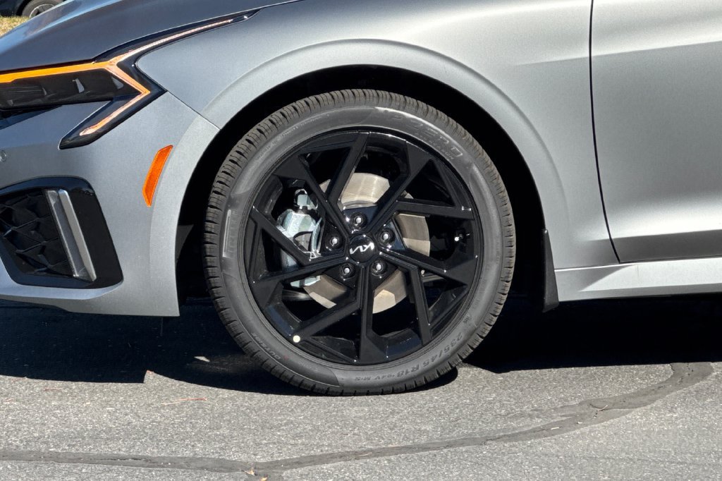 New 2027 Kia K5 GT-Line FWD image 29