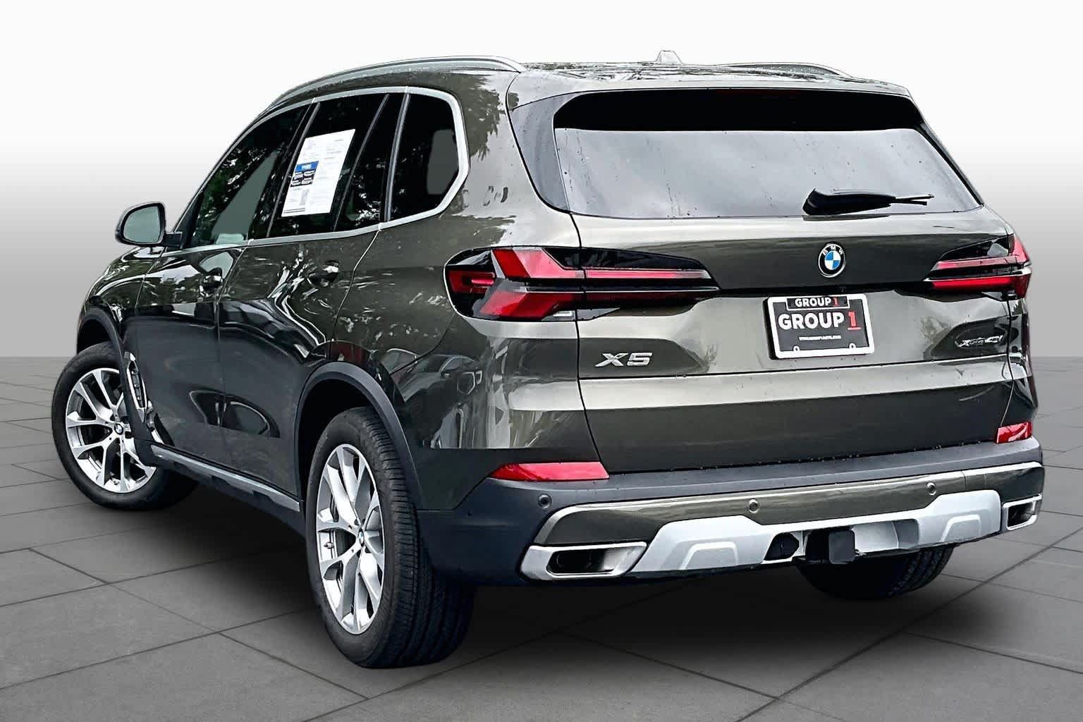 Used 2026 BMW X5 xDrive40i w/ Premium Package AWD/4WD image 12