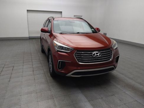 Used 2018 Hyundai Santa Fe SE FWD image 13