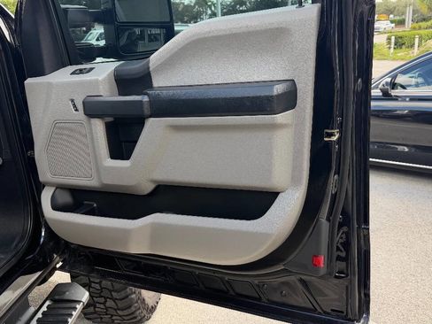 Used 2021 Ford F350 XL w/ Power Equipment Group image 20