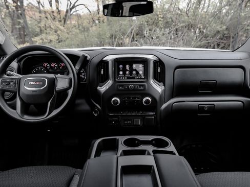 New 2026 GMC Sierra 2500 Pro w/ Convenience Package image 19