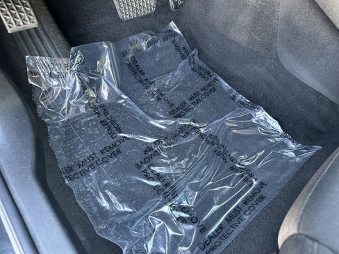 Used 2018 Chevrolet Malibu LT image 17