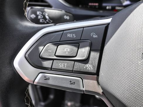 Certified 2023 Volkswagen Taos SE AWD/4WD image 20