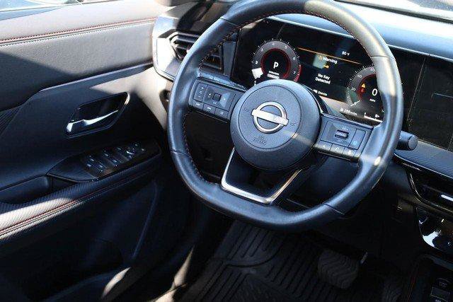 Certified 2026 Nissan Kicks SR w/ SR Premium Package AWD/4WD image 26