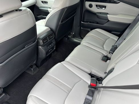 Certified 2023 Honda Pilot Touring image 25