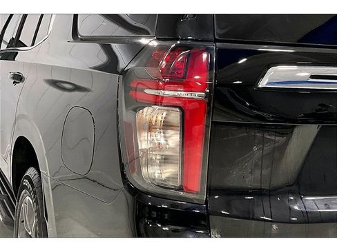 Used 2024 Chevrolet Tahoe LT w/ Luxury Package image 31