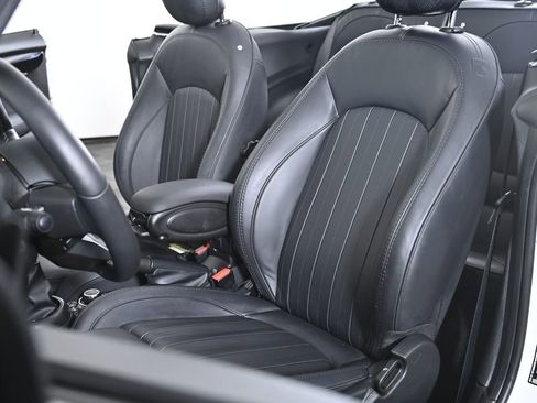 Certified 2024 MINI Cooper S w/ Seaside Edition image 29