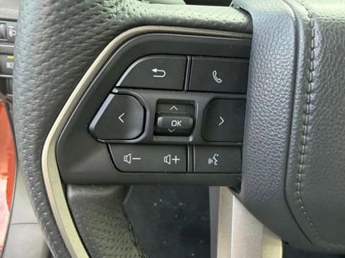 Used 2025 Toyota Tacoma TRD Off-Road w/ TRD Off Road Upgrade Package image 17