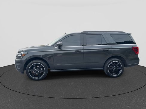 Used 2024 Ford Expedition Limited AWD/4WD image 9