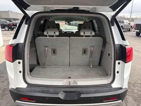 Used 2018 GMC Acadia SLT image 32