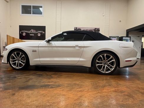 Used 2020 Ford Mustang GT Premium w/ Equipment Group 401A RWD image 6