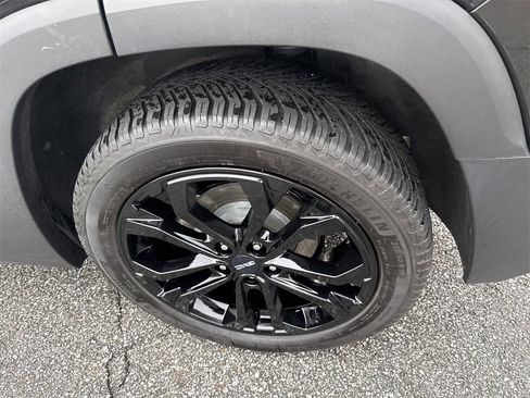 Used 2021 GMC Terrain SLT w/ Elevation Edition image 20