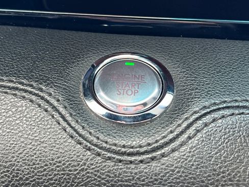 Used 2023 Lincoln Navigator Reserve image 24