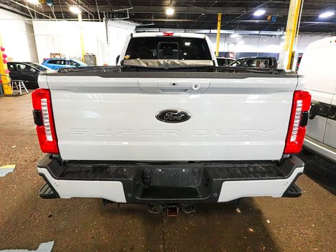 Used 2025 Ford F250 Lariat w/ Lariat Ultimate Package AWD/4WD image 5