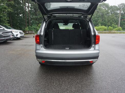 Used 2017 Honda Pilot Elite image 18