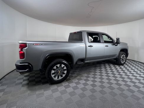 Certified 2025 Chevrolet Silverado 2500 Custom w/ Custom Value Package image 4