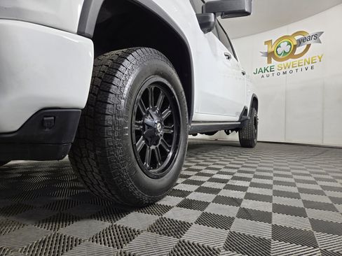 Used 2021 Chevrolet Silverado 3500 High Country w/ Z71 Off-Road Package image 40