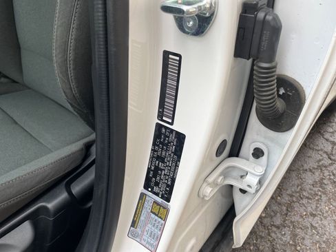 Used 2025 Kia K4 LXS image 28