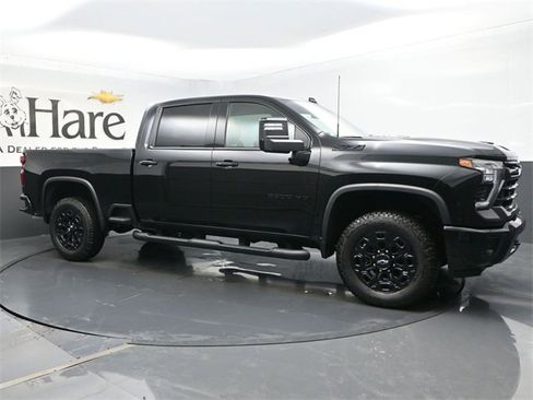 Used 2024 Chevrolet Silverado 2500 LTZ w/ LTZ Plus Package image 6