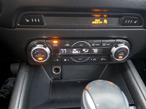 Used 2017 MAZDA CX-5 Touring w/ I-ACTIVSENSE Package image 24