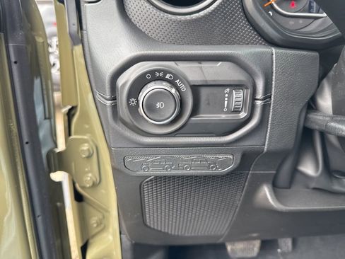 New 2026 Jeep Wrangler Unlimited Rubicon 392 image 17