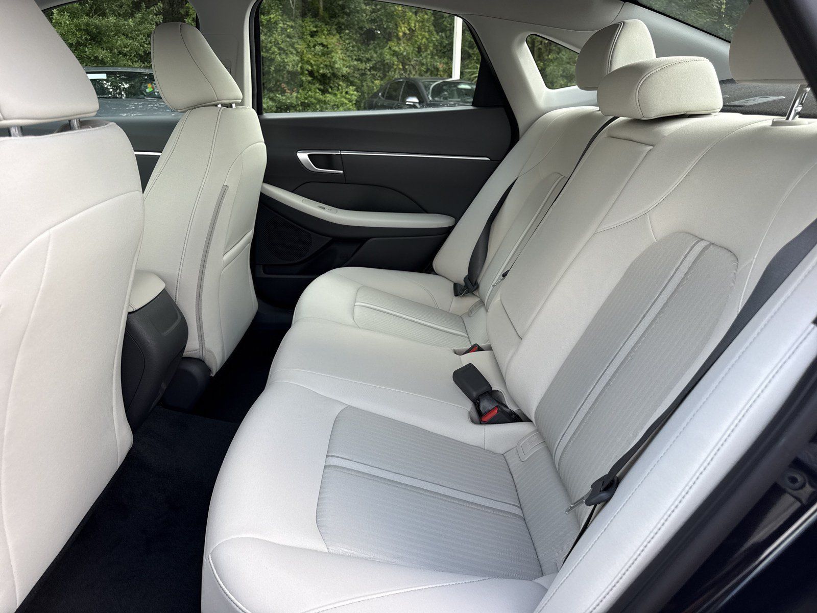New 2026 Hyundai Sonata SEL FWD image 12