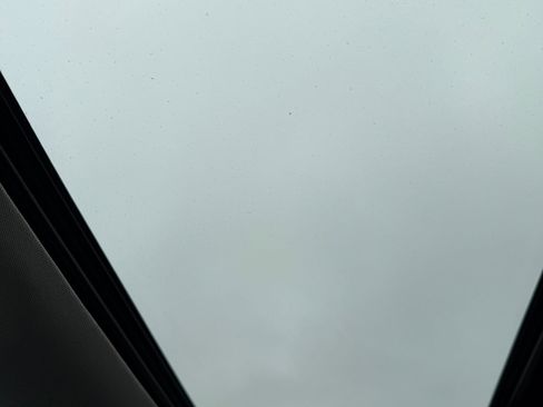 Used 2022 Honda Accord EX-L image 19