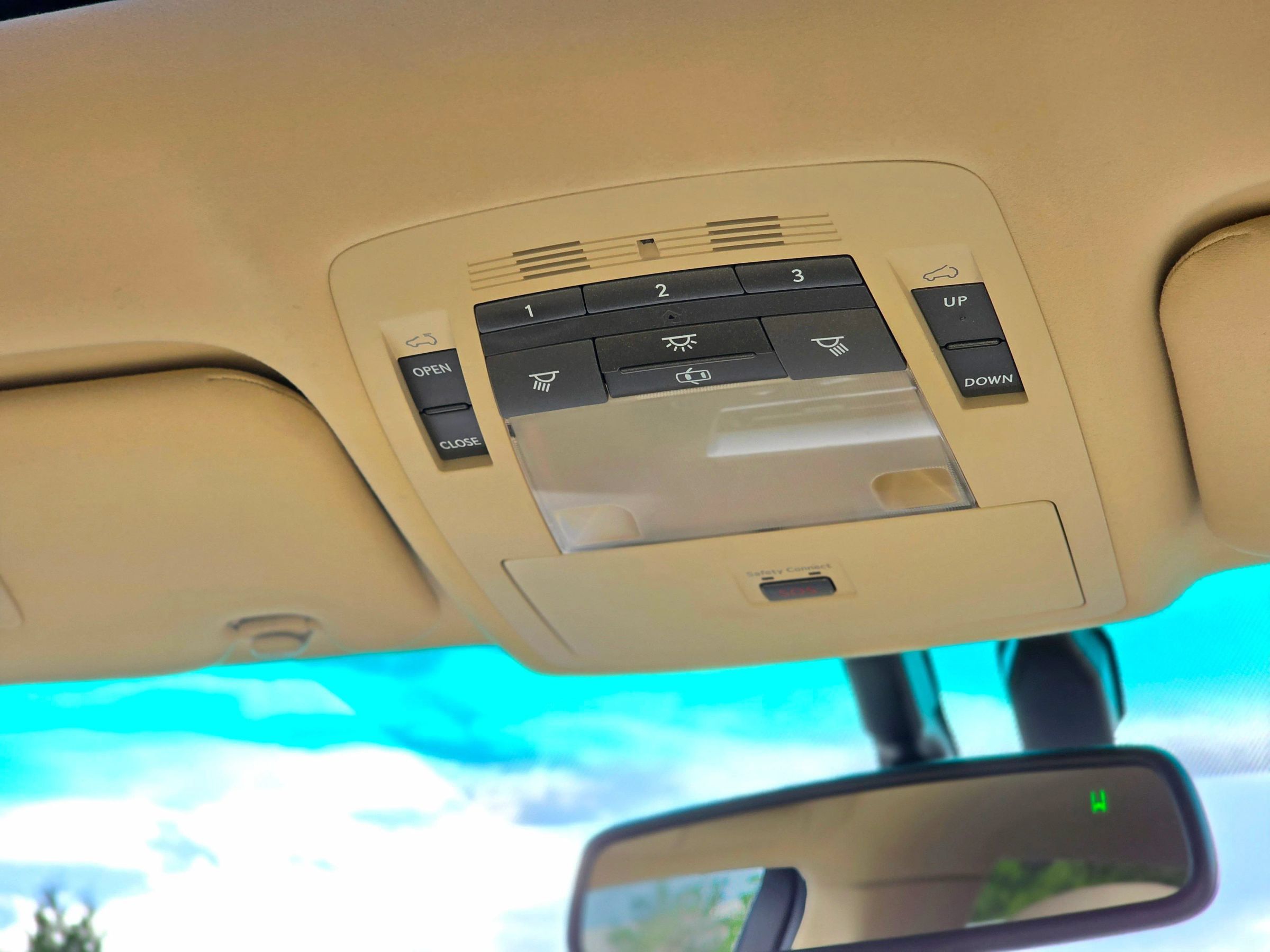 Used 2010 Lexus RX 450h 2WD image 26
